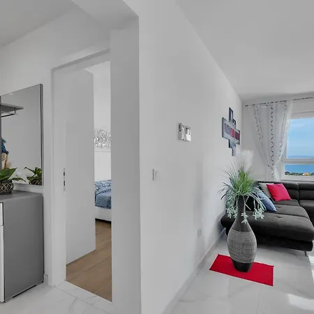 Navis, Sea View * Макарска