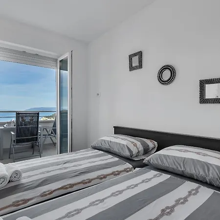 Navis, Sea View Apartament