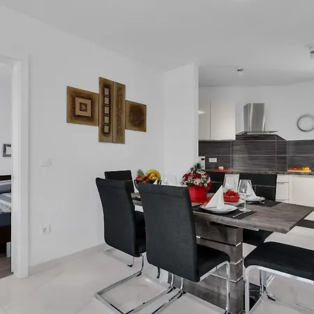 Apartament Navis, Sea View *